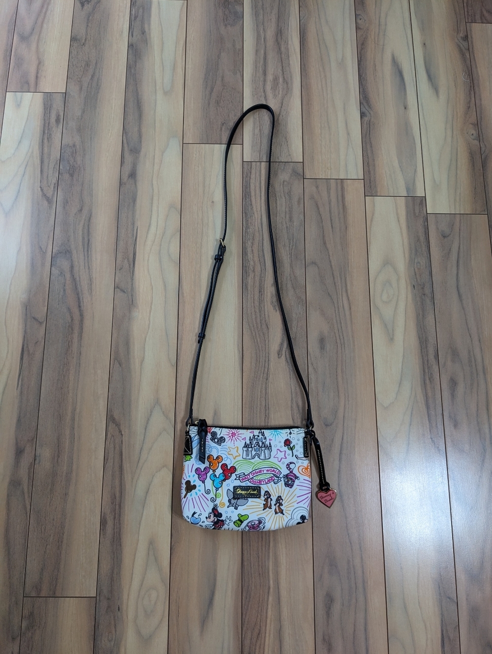 EUC! Dooney & Bourke X Disney Nylon Sketch Crossbody Bag In Black And White - Picture 2 of 16